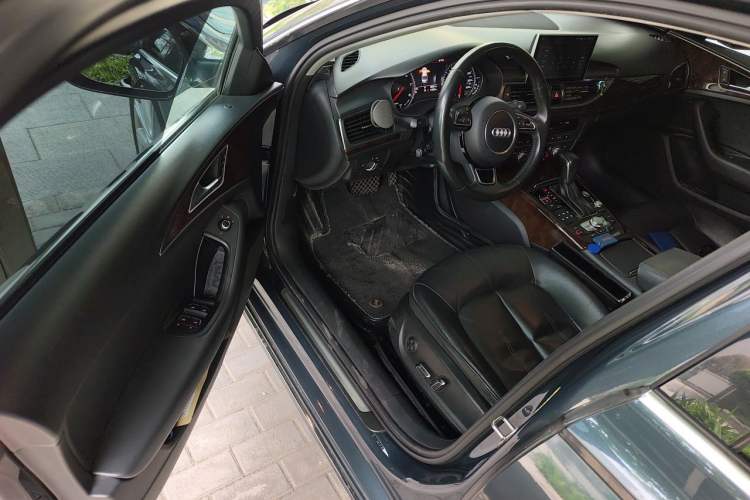Used Audi A6L 2017 TFSI Technology Edition Driver Seat