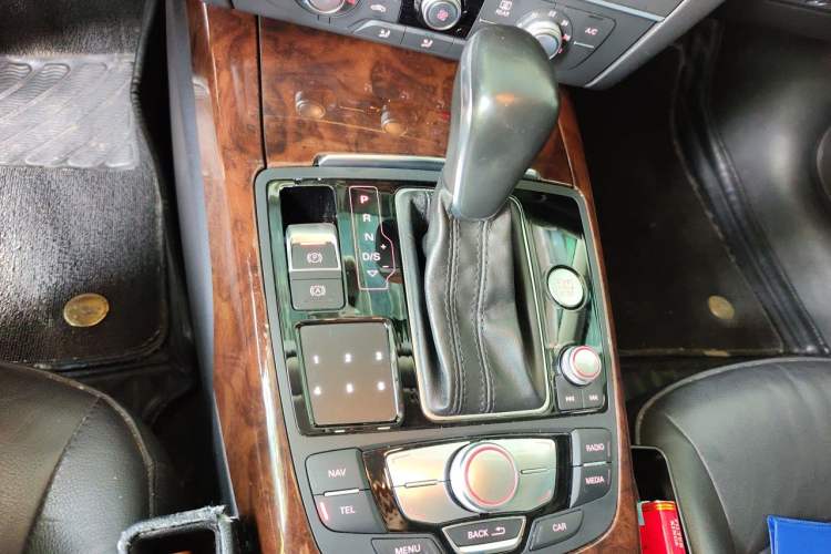 Used Audi A6L 2017 TFSI Technology Edition Gear Lever