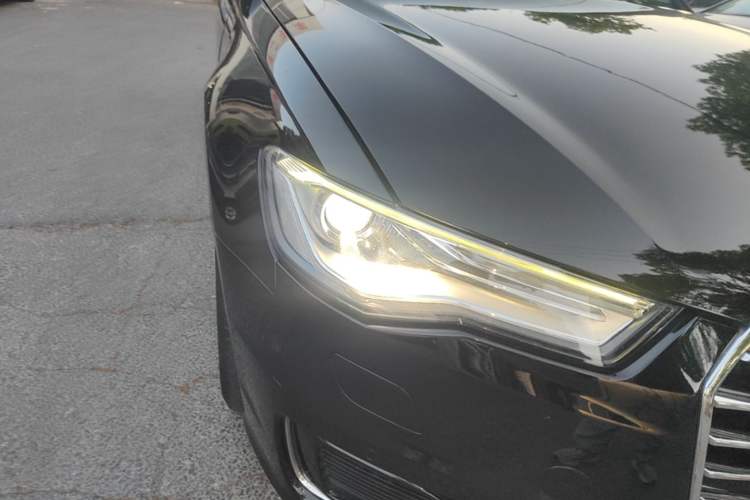 Used Audi A6L 2017 30 FSI Technology Model Right Front Headlight