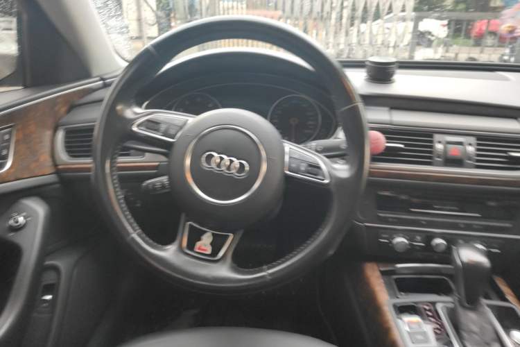 Used Audi A6L 2017 TFSI Sport Edition Steering Wheel
