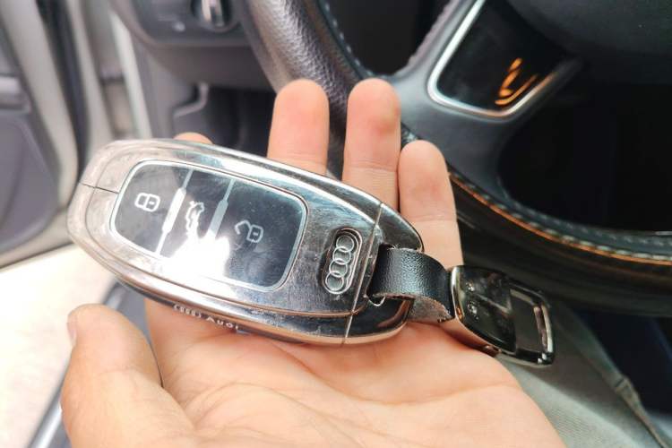 Used Audi A6L 2017 TFSI Technology Edition Vehicle Key