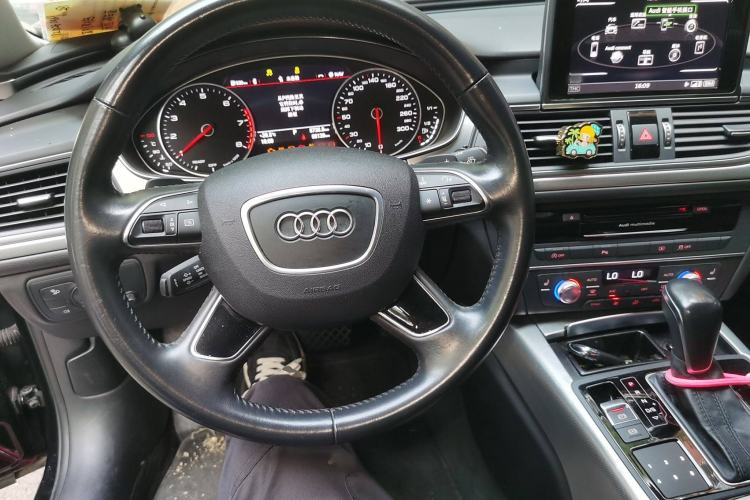 Used Audi A6L 2017 TFSI Technology Edition Steering Wheel