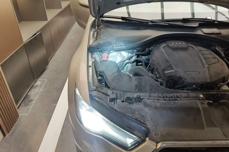 Used Audi A6L 2017 TFSI Technology Edition Engine Bay Right