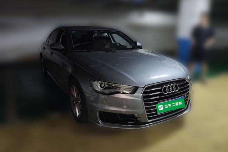 Used Audi A6L 2017 TFSI Technology Edition Front Right 45 Deg