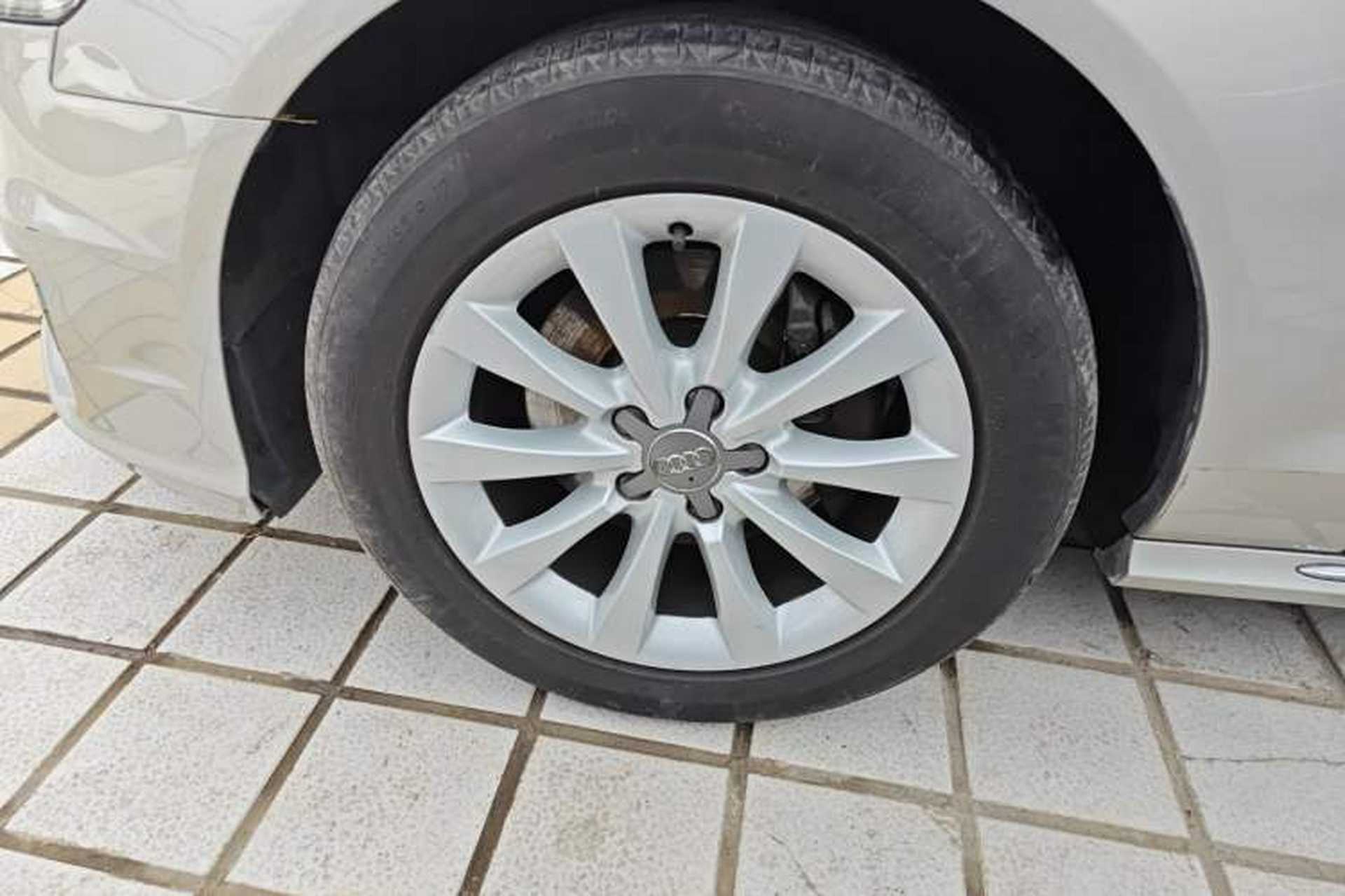 Used Audi A6L 2017 TFSI Technology Edition Left Front Wheel Hub