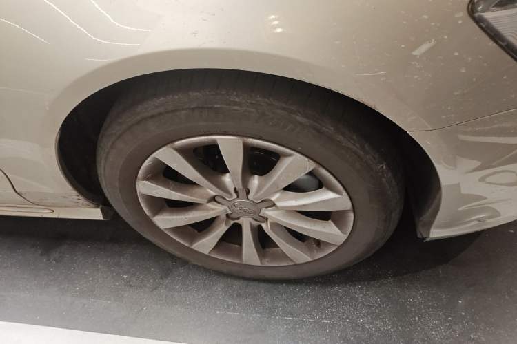 Used Audi A6L 2017 TFSI Technology Edition Right Front Wheel Hub