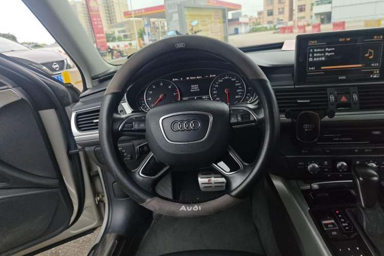 Used Audi A6L 2017 TFSI Technology Edition Steering Wheel