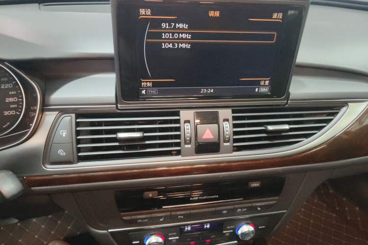 Used Audi A6L 2017 TFSI Comfort Model Audio And AC Panel