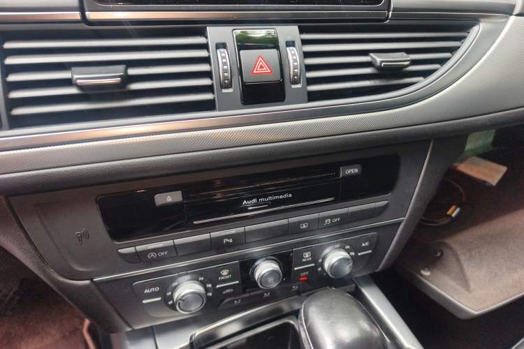 Used Audi A6L 2017 30 FSI Technology Model Audio And AC Panel