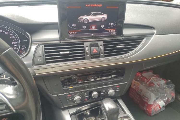 Used Audi A6L 2017 TFSI Technology Edition Audio And AC Panel
