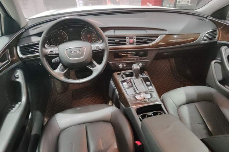 Used Audi A6L 2017 TFSI Comfort Model Center Console