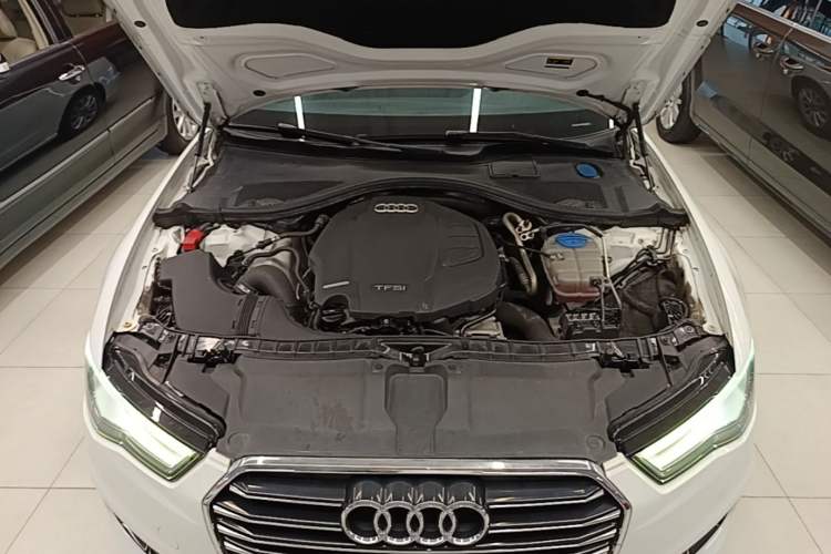 Used Audi A6L 2017 TFSI Technology Edition Engine Bay