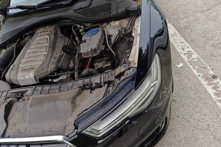 Used Audi A6L 2017 30 FSI Comfort Model Engine Bay Left