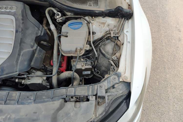 Used Audi A6L 2017 30 FSI Technology Model Engine Bay Left