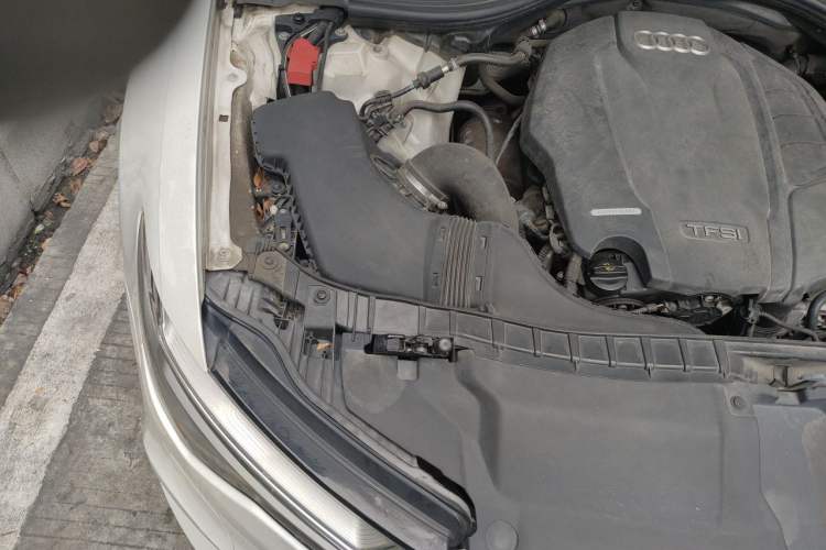 Used Audi A6L 2017 TFSI Technology Edition Engine Bay Right