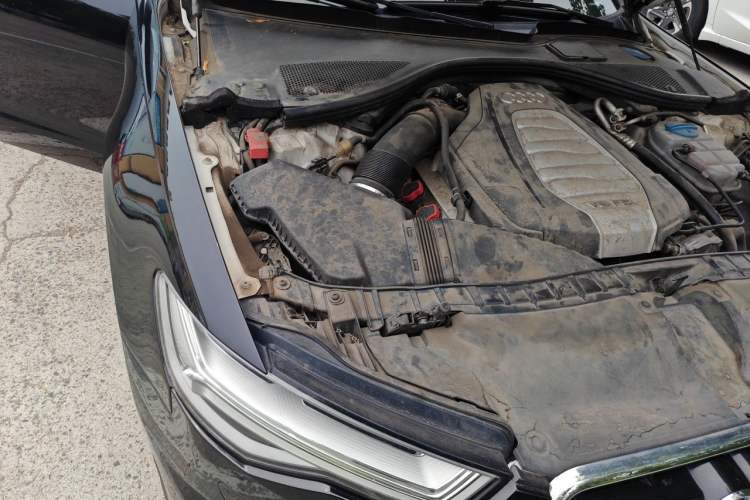 Used Audi A6L 2017 30 FSI Comfort Model Engine Bay Right