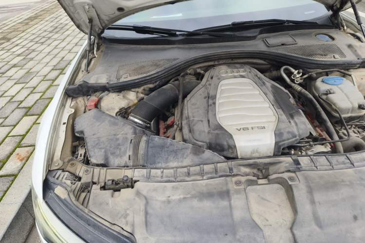Used Audi A6L 2017 30 FSI Comfort Model Engine Bay Right