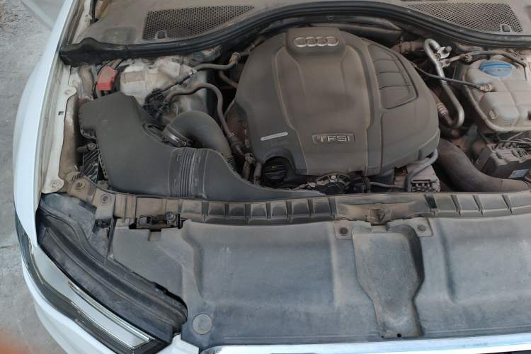 Used Audi A6L 2017 TFSI Technology Edition Engine Bay Right
