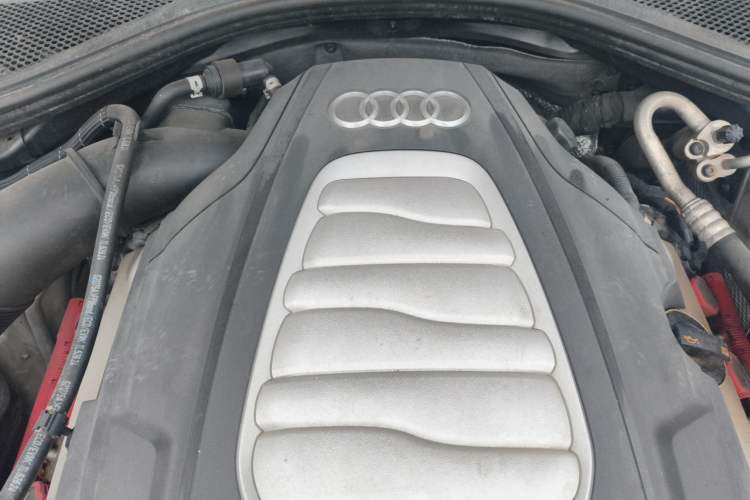 Used Audi A6L 2017 30 FSI Comfort Model Engine Bay