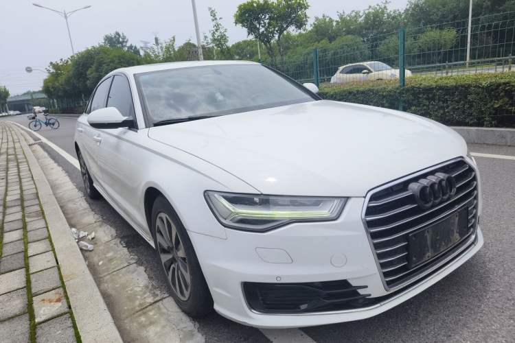 Used Audi A6L 2017 30 FSI Comfort Model Front Right 45 Deg