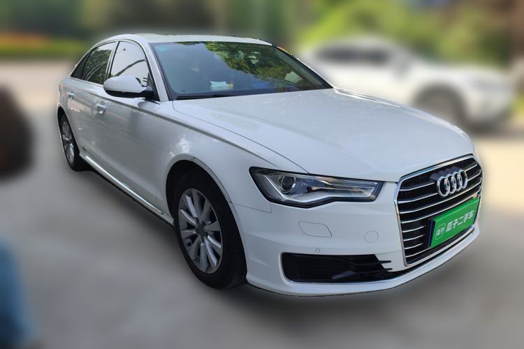 Used Audi A6L 2017 TFSI Technology Edition Front Right 45 Deg
