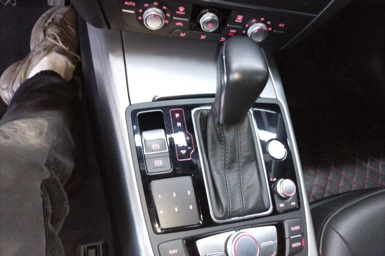 Used Audi A6L 2017 TFSI Technology Edition Gear Lever