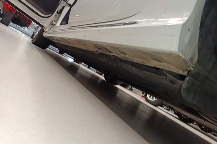 Used Audi A6L 2017 TFSI Technology Edition Left Side Sill