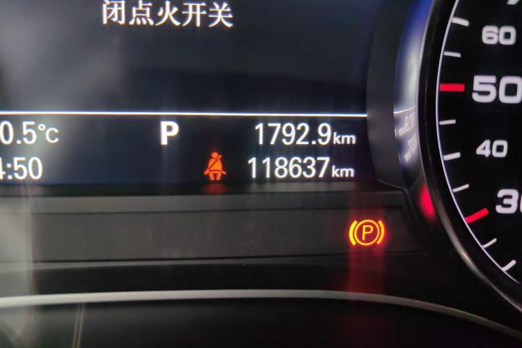 Used Audi A6L 2017 TFSI Technology Edition Odometer Close Up