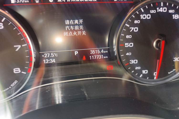 Used Audi A6L 2017 30 FSI Technology Model Odometer Close Up
