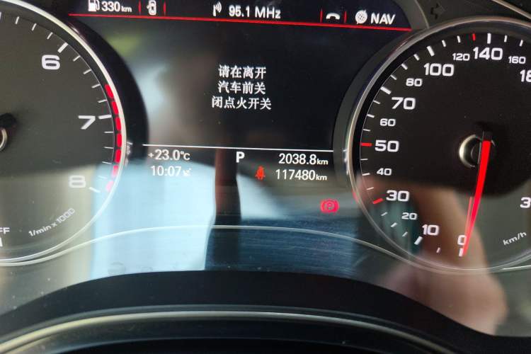 Used Audi A6L 2017 TFSI Technology Edition Odometer Close Up