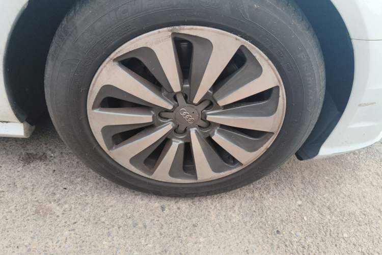 Used Audi A6L 2017 30 FSI Comfort Model Right Front Wheel Hub
