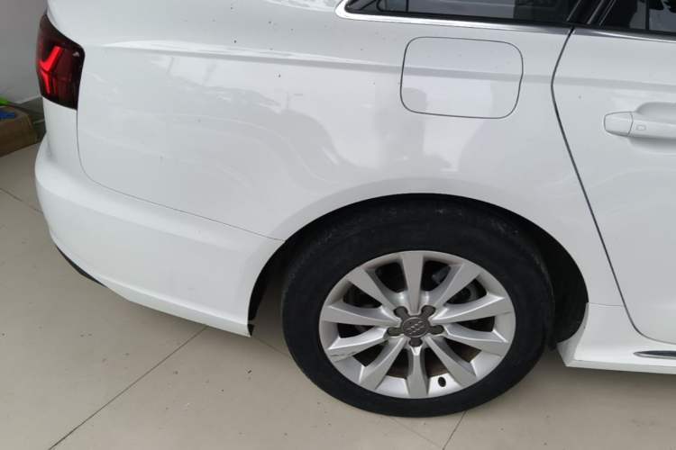Used Audi A6L 2017 TFSI Technology Edition Right Rear Wheel Hub