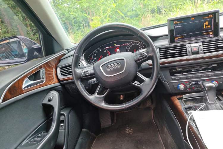 Used Audi A6L 2017 30 FSI Comfort Model Steering Wheel