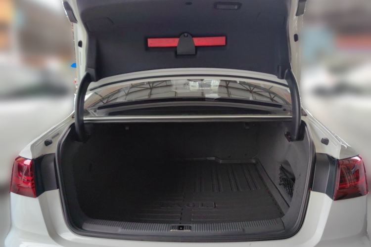Used Audi A6L 2017 TFSI Technology Edition Trunk