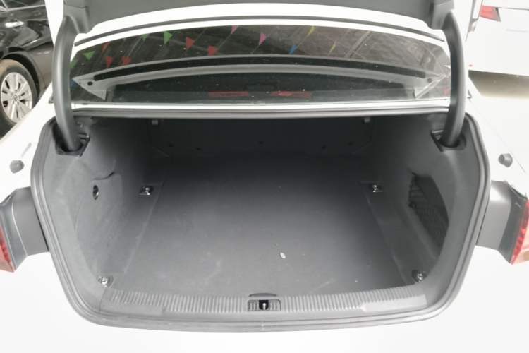 Used Audi A6L 2017 TFSI Technology Edition Trunk