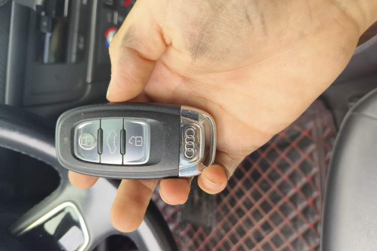Used Audi A6L 2017 30 FSI Comfort Model Vehicle Key