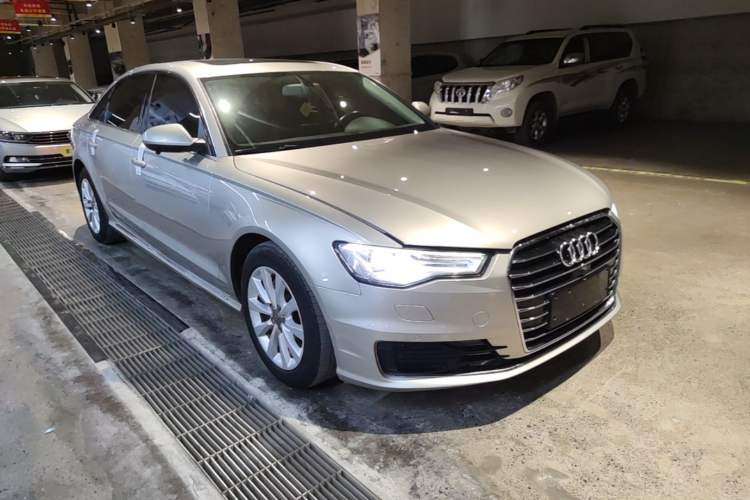 Used Audi A6L 2017 30 FSI Technology Model Front Right 45 Deg