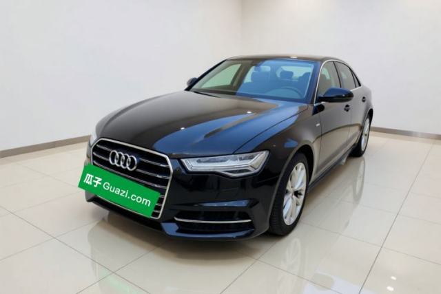 Audi A6L 2018 30th Anniversary Edition 35 TFSI Fashion Model مستعملة