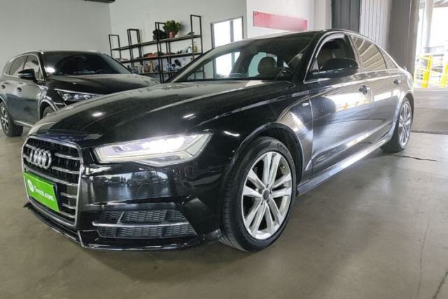 Audi A6L 2018 30th Anniversary Edition 35 TFSI Fashion Model de segunda mano