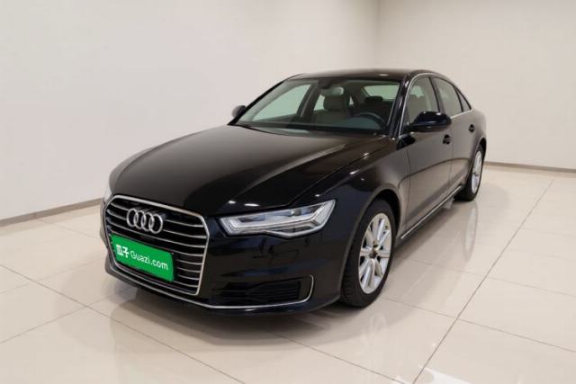 Audi A6L 2018 30th Anniversary Edition TFSI Trendy Model مستعملة