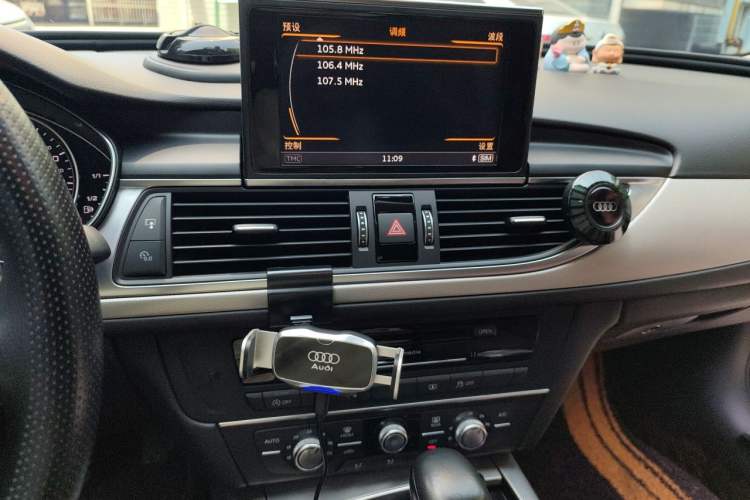 Used Audi A6L 2018 35 TFSI Collector's Edition Audio And AC Panel
