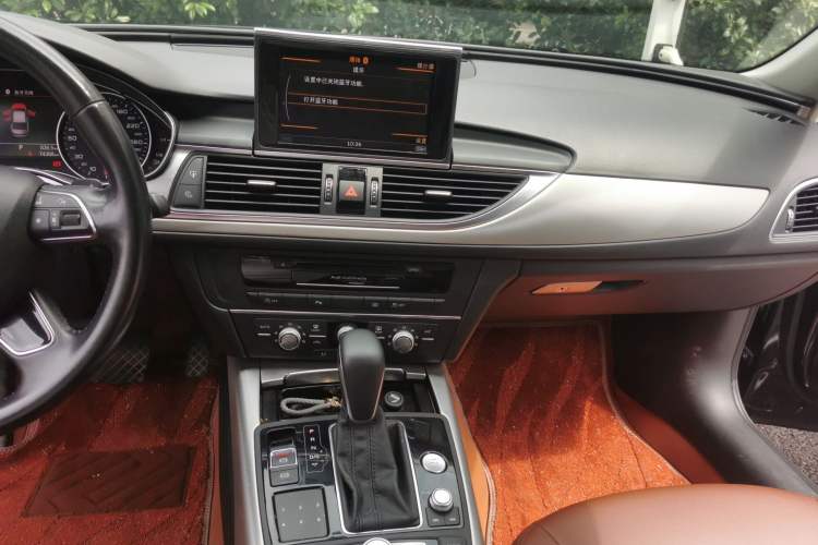 Used Audi A6L 2018 30th Anniversary Edition TFSI Trendy Model Audio And AC Panel