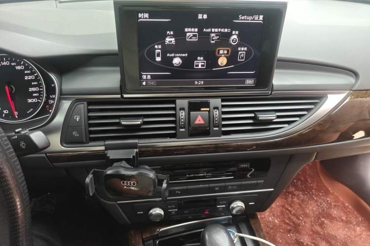 Used Audi A6L 2018 30th Anniversary Edition 35 TFSI Sport Edition Audio And AC Panel