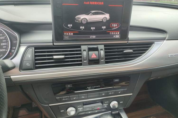 Used Audi A6L 2018 30th Anniversary Edition 45 TFSI quattro Sport model Audio And AC Panel