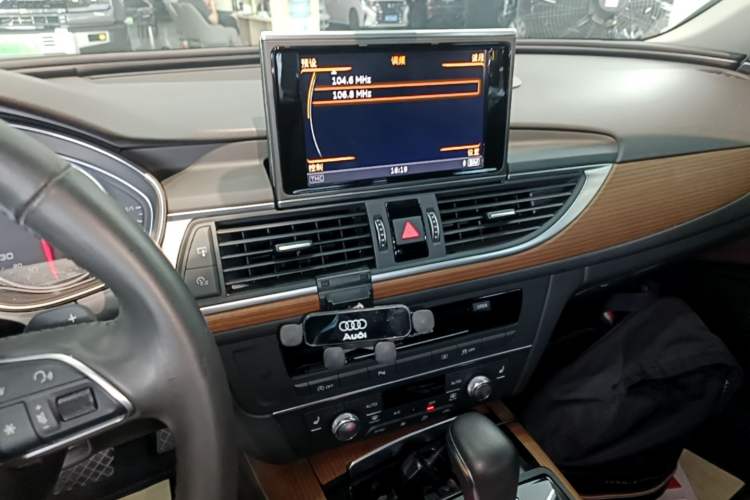Used Audi A6L 2018 30th Anniversary Edition 30 FSI Style Model Audio And AC Panel