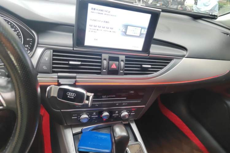 Used Audi A6L 2018 30th Anniversary Edition TFSI Trendy Model Audio And AC Panel