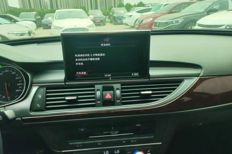 Used Audi A6L 2018 30th Anniversary Edition TFSI Trendy Model Audio And AC Panel