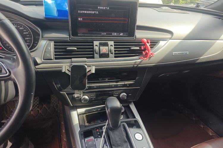 Used Audi A6L 2018 30th Anniversary Edition 45 TFSI quattro Sport model Audio And AC Panel