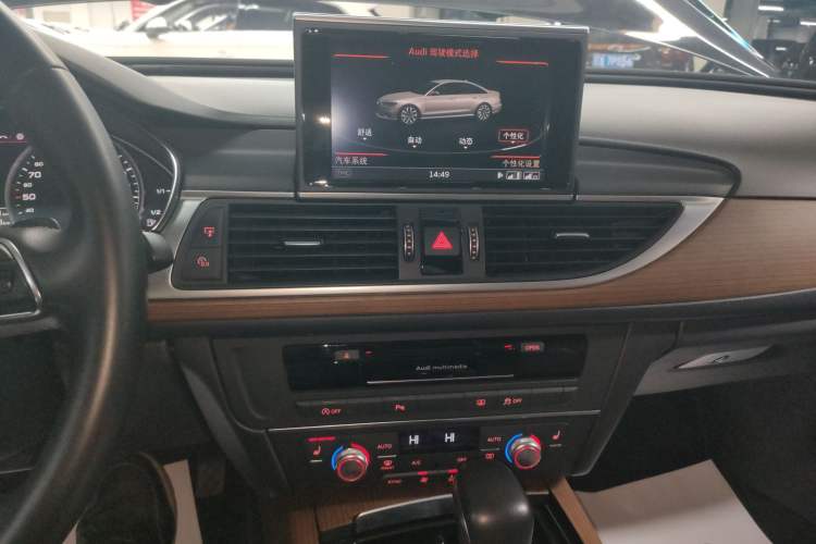 Used Audi A6L 2018 30th Anniversary Edition 30 FSI Style Model Audio And AC Panel