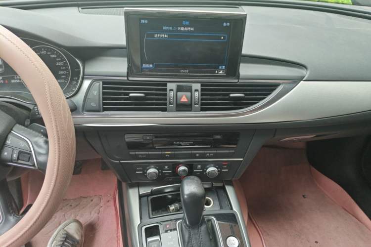 Used Audi A6L 2018 35 TFSI Collector's Edition Audio And AC Panel